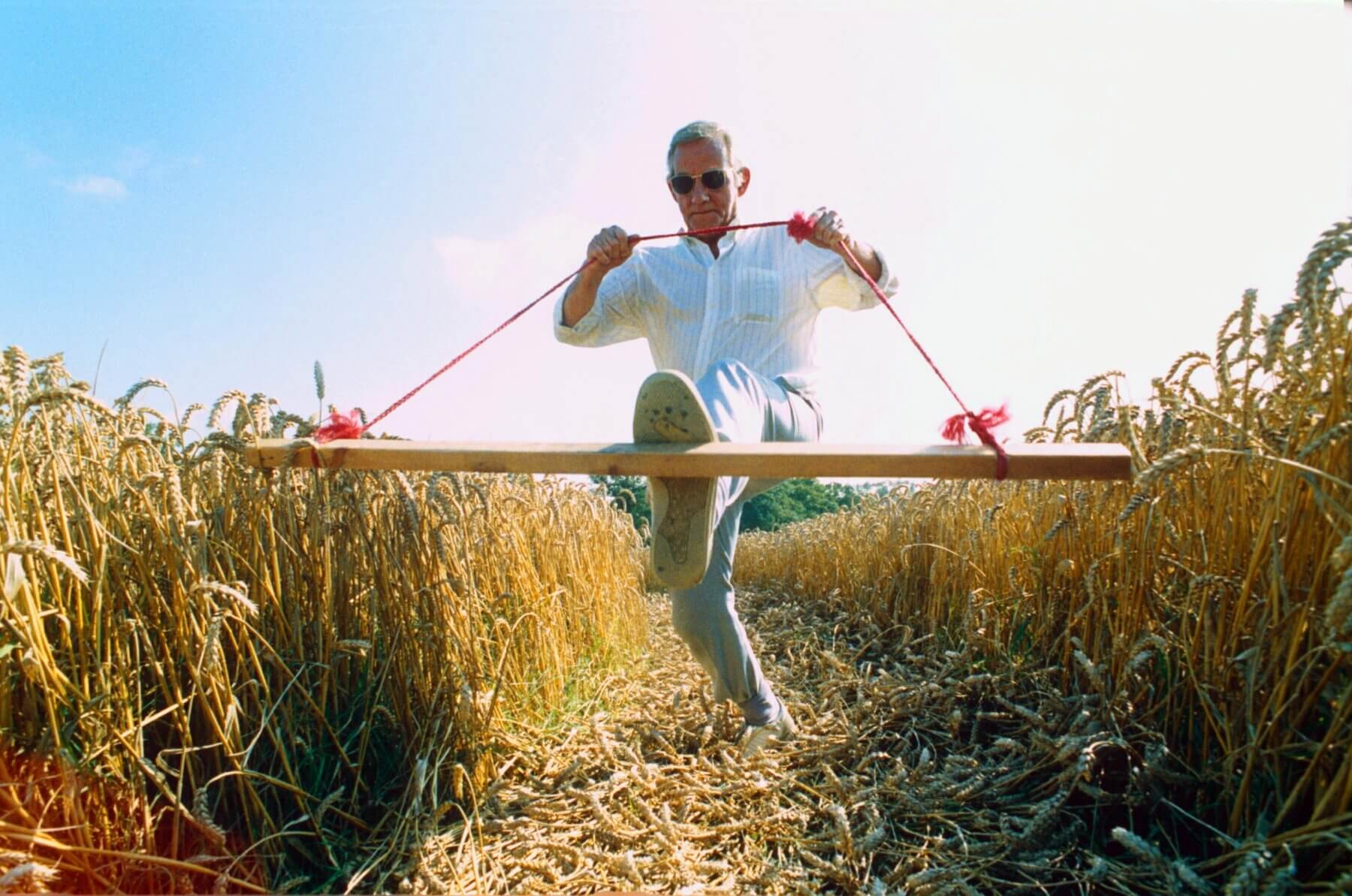 Crop circle "creators" Doug and Dave