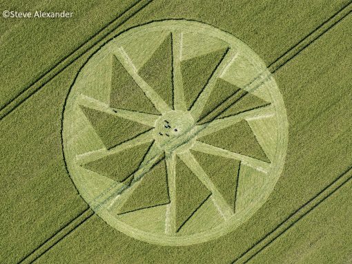 Hackpen Hill Crop Circle 2022