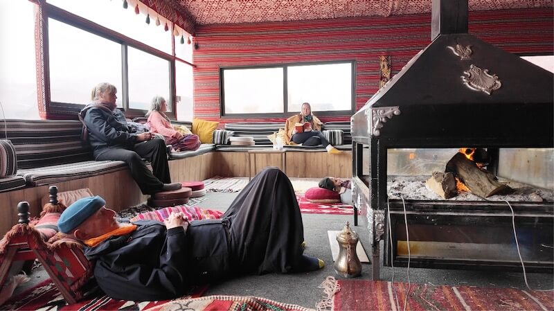 Arabia 26: Restful pause by Openhand